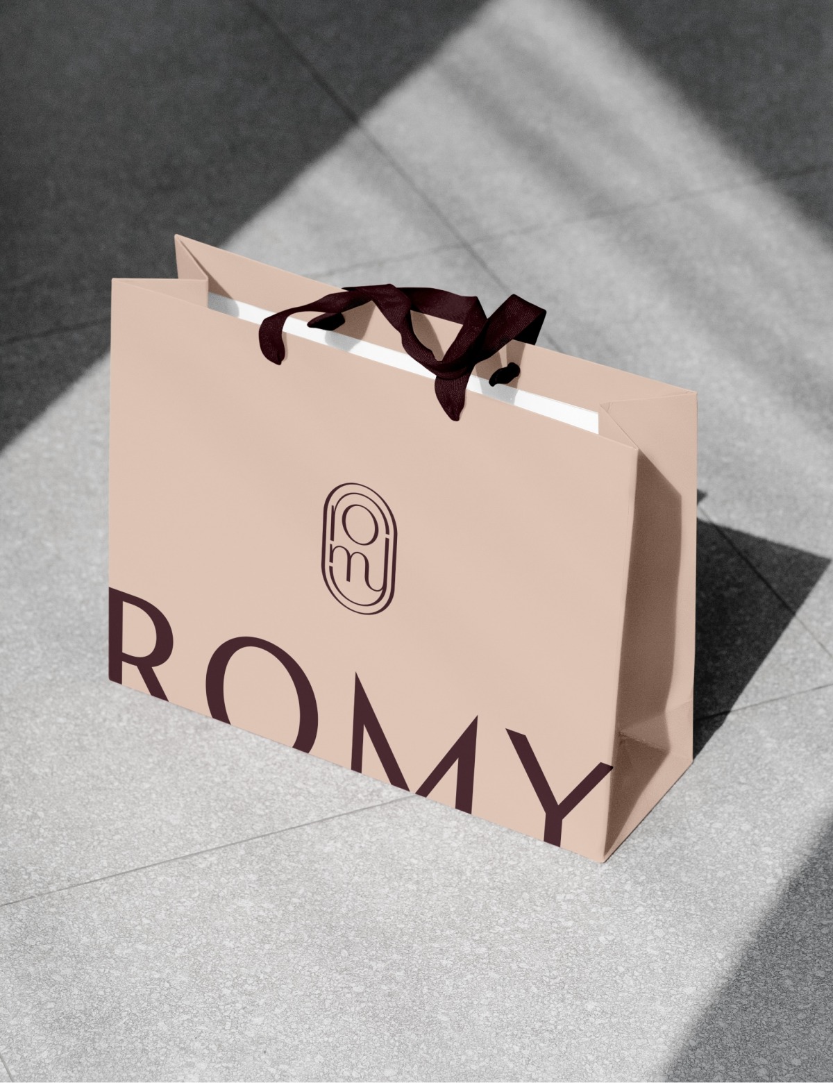 Romy - 1